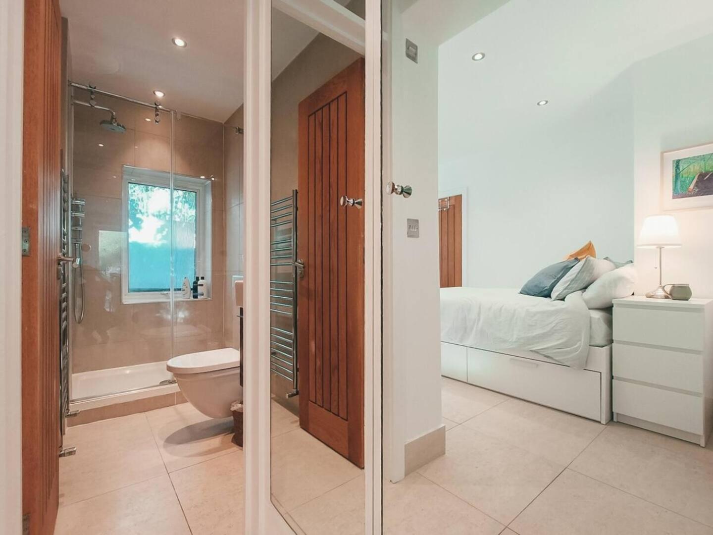 The Sandy Studio Flat In Petersham Strawberry Hill Exterior foto
